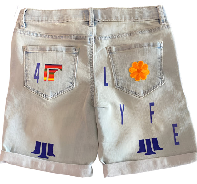 TH4L Kids Custom Girls Upcycled Light Wash Jean Shorts – Size 7 | Floral & Logo Design