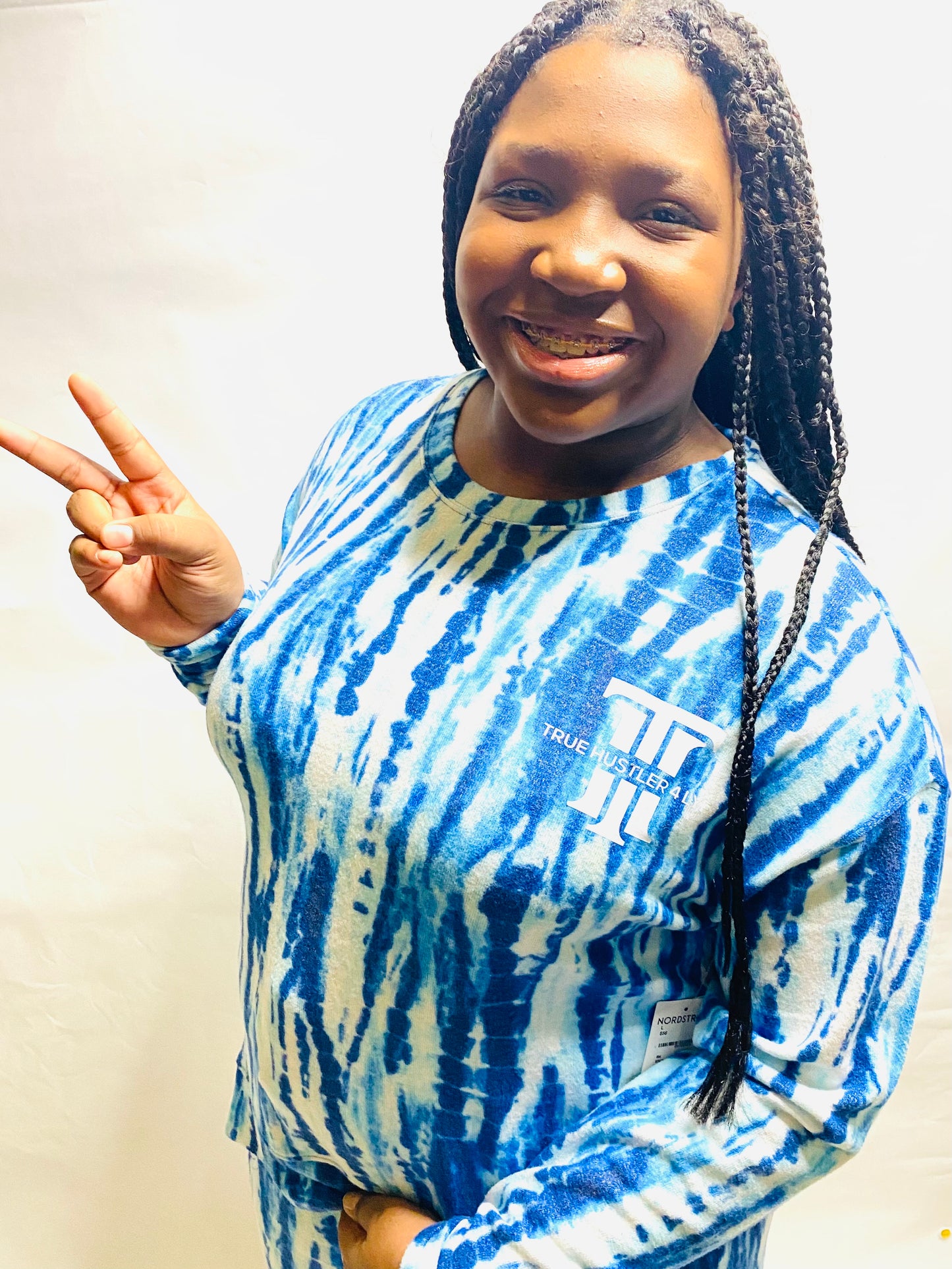 "Royal Blue Tie Dye Loose Fit Two-Piece Womens Pajama Set - Perfect for Lounging in Style" ( Large)
