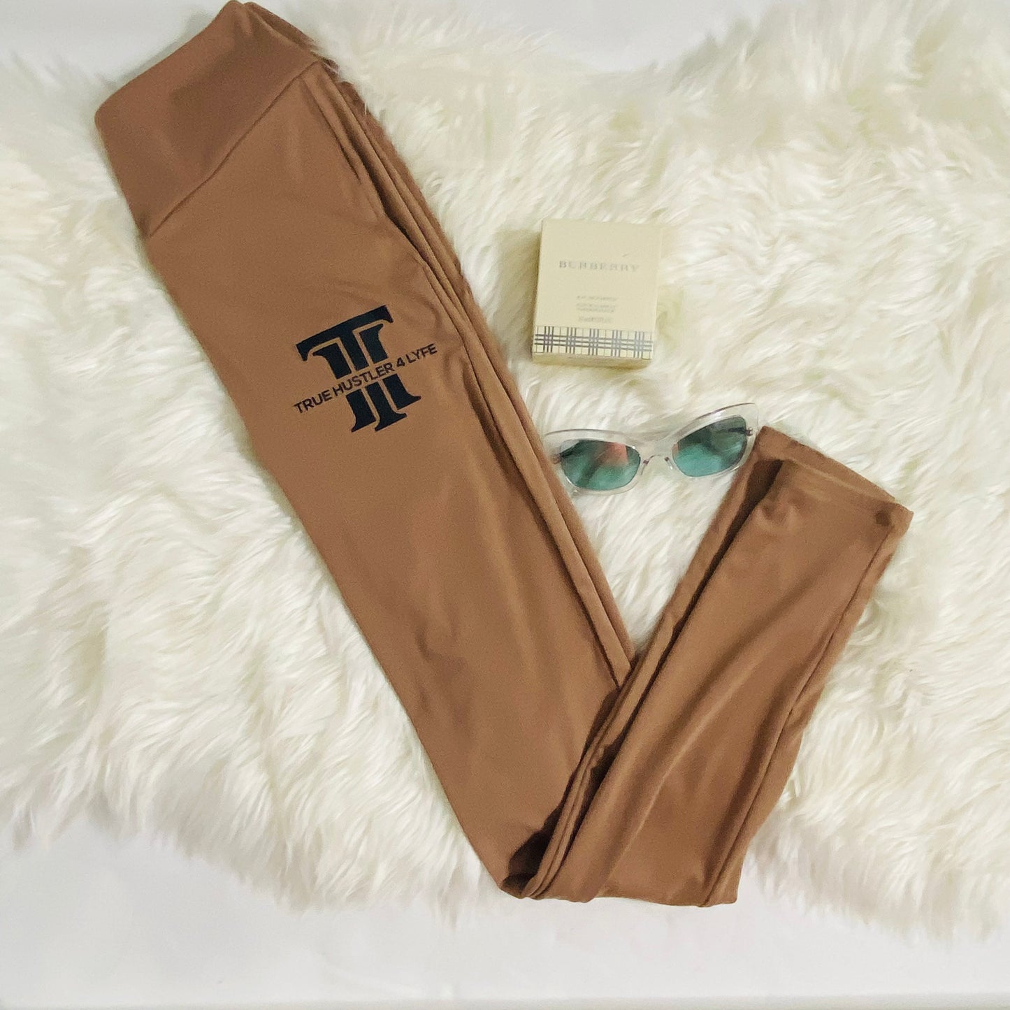Cocoa Delight: Women's Mocha Brown Leggings for Effortless Chic