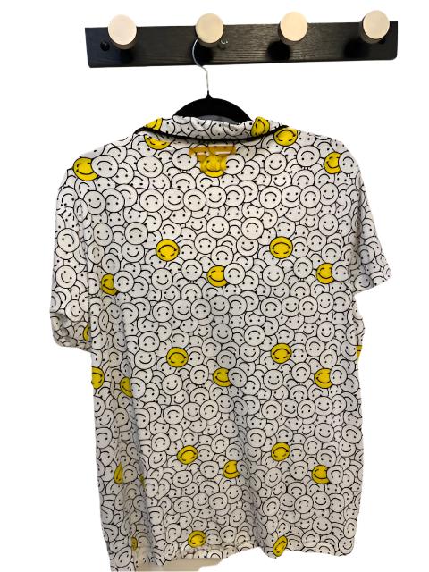 Happy Vibes 2-Piece Pajama Set – Soft White with Smiley Face Print & Yellow Accents