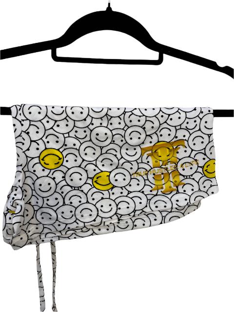 Happy Vibes 2-Piece Pajama Set – Soft White with Smiley Face Print & Yellow Accents