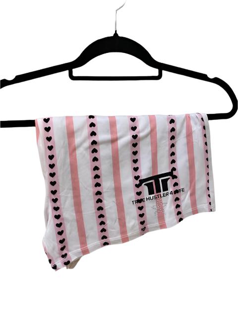 Sweetheart Dreams 2-Piece Pajama Set – White and Pink with Hearts Print