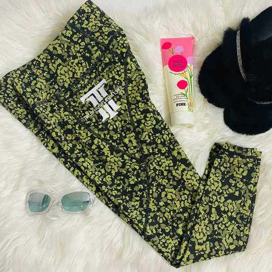 Enchanted Forest: Women's Green Print Leggings for Nature-Inspired Style