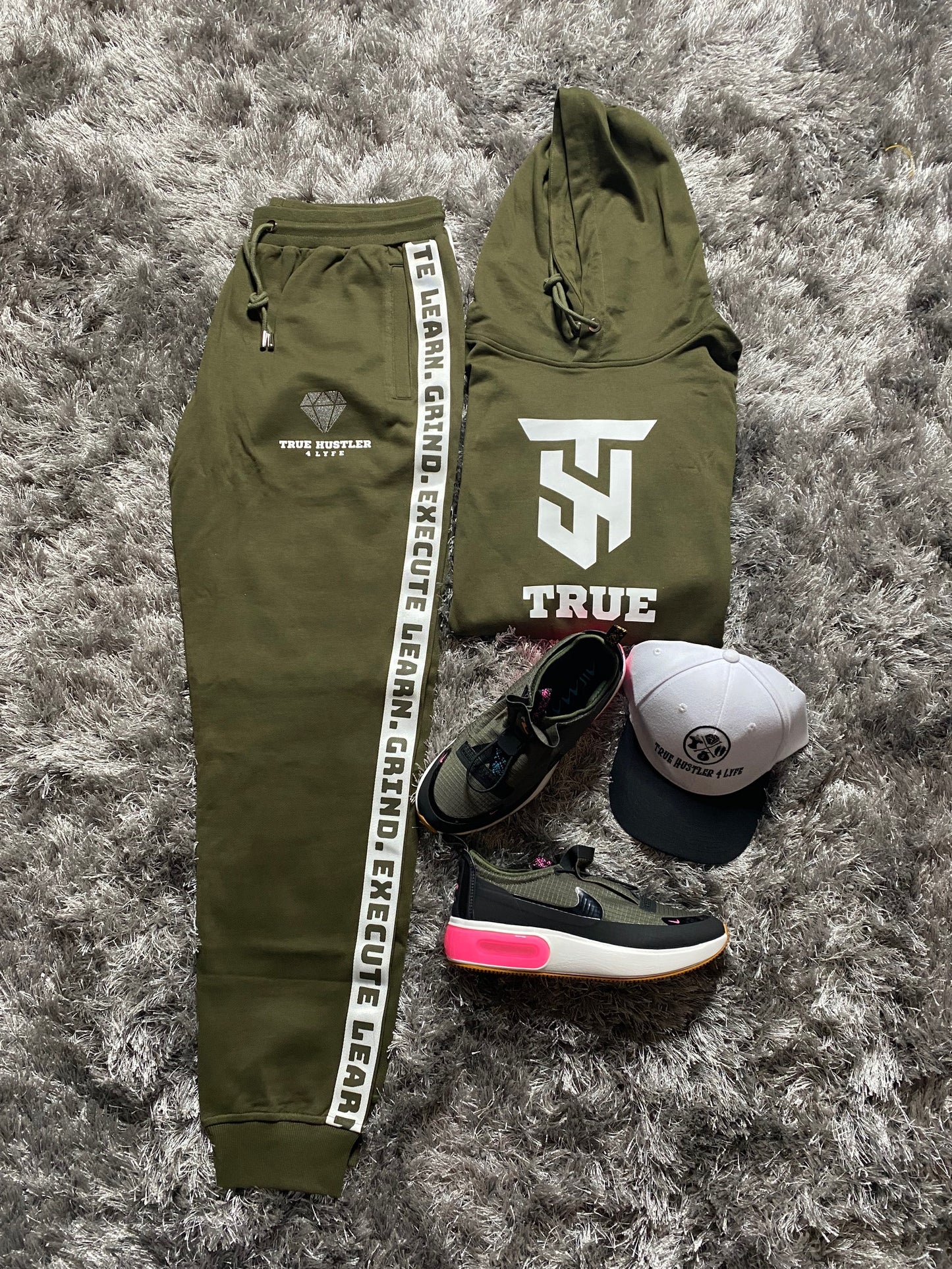 True Hustler 4 Lyfe "LGE" Collection Military Green Luxury Jogging Suit ( Unisex)